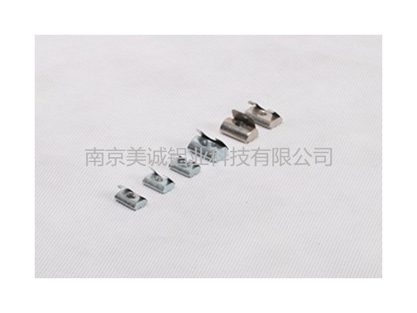 鋁型材框架連接用角件代替螺栓螺母的優缺點